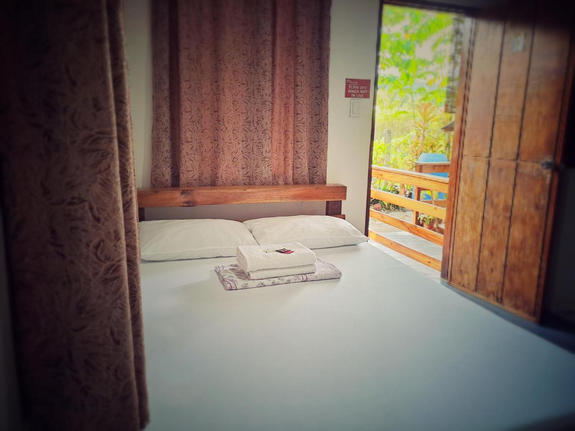 Nobi'S Inn, Port Barton San Vicente  Dış mekan fotoğraf